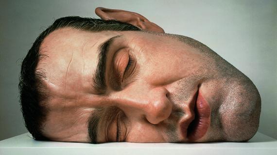 Un autoportrait de l'artiste, "Mask II", 2001. Matériaux divers. Anthony d’Offay, Londres. (RON MUECK / PHOTO COURTESY ANTHONY D’OFFAY, LONDRES)