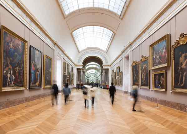Cours gratuits d'histoire de l'art en ligne : Grande Galerie du Louvre, musée, Paris 