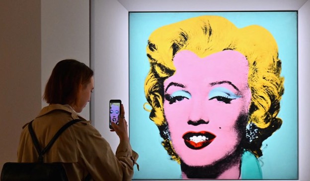 Andy Warhol, Shot Sage Blue Marilyn, 1964 © Radio France